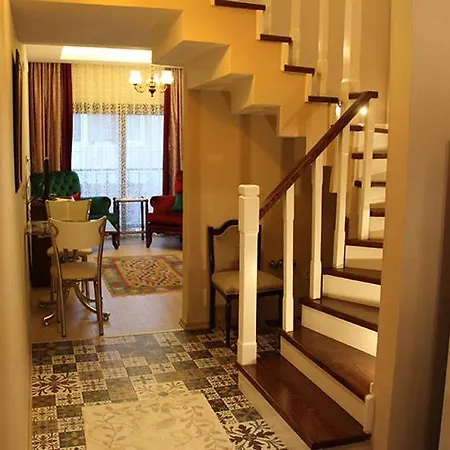 R A Rolex Alsancak Hotel 3*