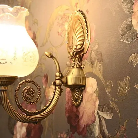 호텔 R A Rolex Alsancak