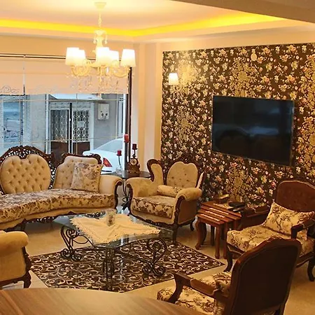 Hotel Rolex