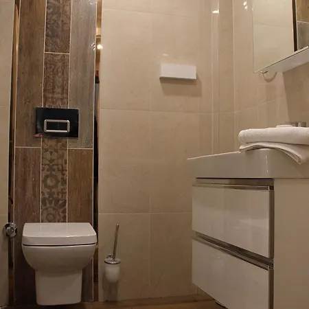 R A Rolex Alsancak 3* 이즈미르