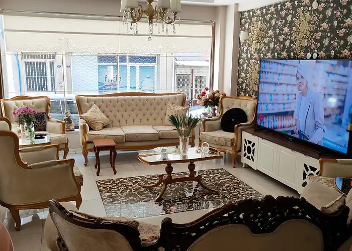 R A Rolex Alsancak 3* איזמיר