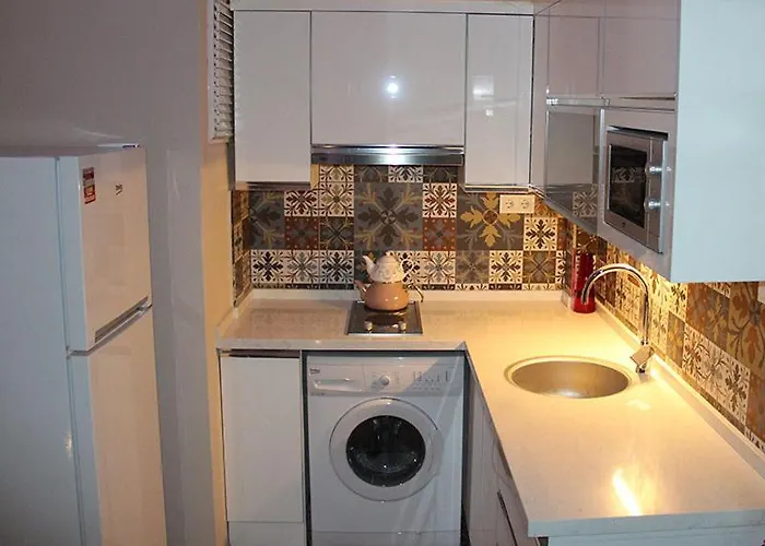 R A Rolex Alsancak 3* 이즈미르